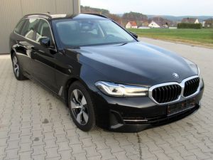 BMW 5 Series Touring 520d 2022
