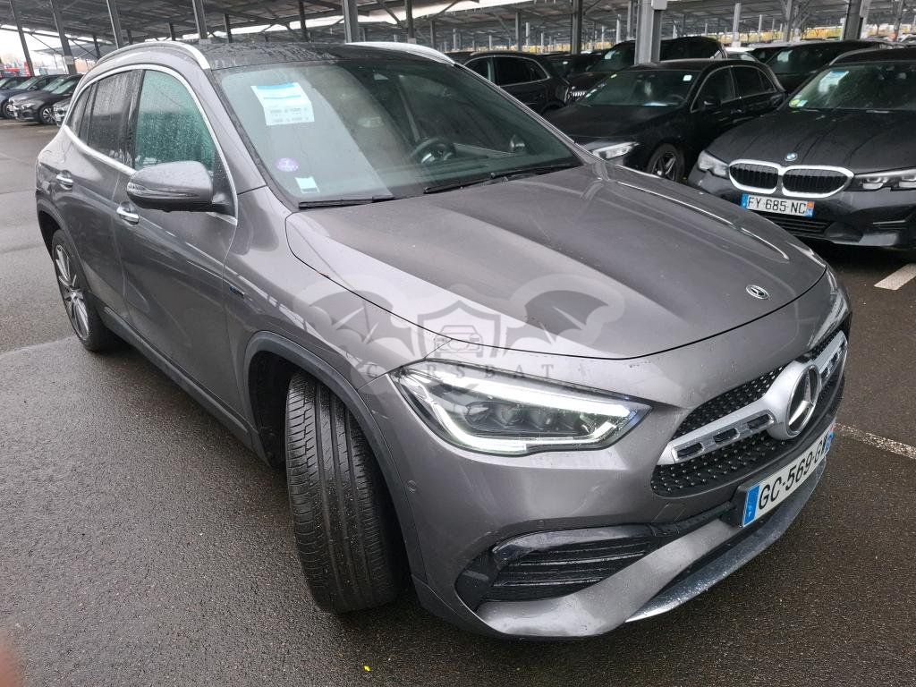 Mercedes-Benz GLA 250e AMG Line 2021