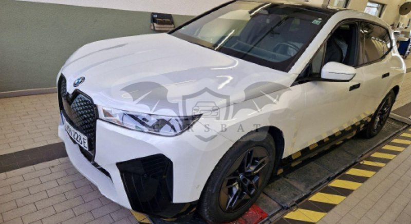 BMW iX Sport 2023