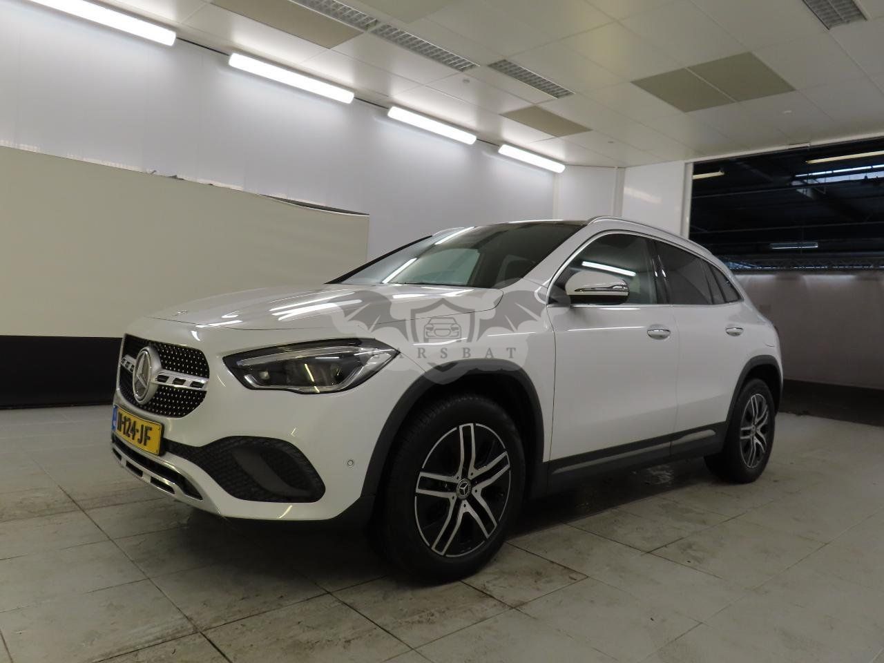 Mercedes-Benz GLA 180 Business Solution 2021