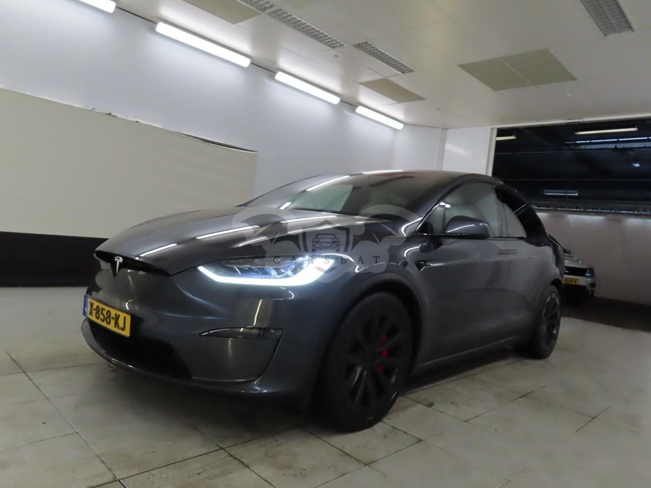Tesla Model X Plaid 2023