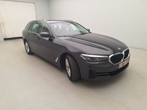 BMW 5 Series Touring 520d 2021