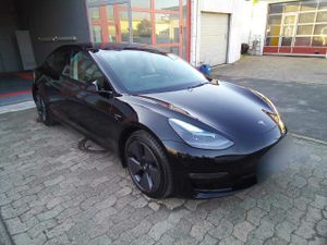 Tesla Model 3 Standard Range 2022