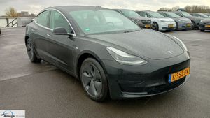 Tesla Model 3 Standard Range Plus 60 kWh 2020