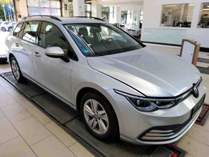 Volkswagen Golf Variant 1.5 eTSI Life 2023