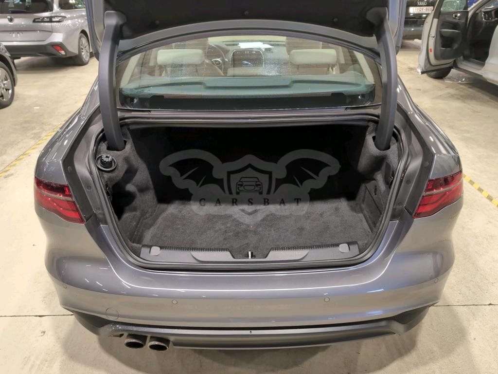 Jaguar XE 2.0 S 2019