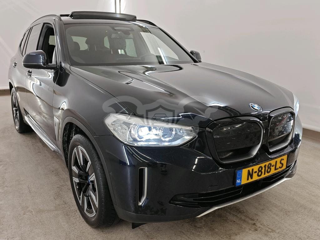 BMW iX3 74 kWh 2021
