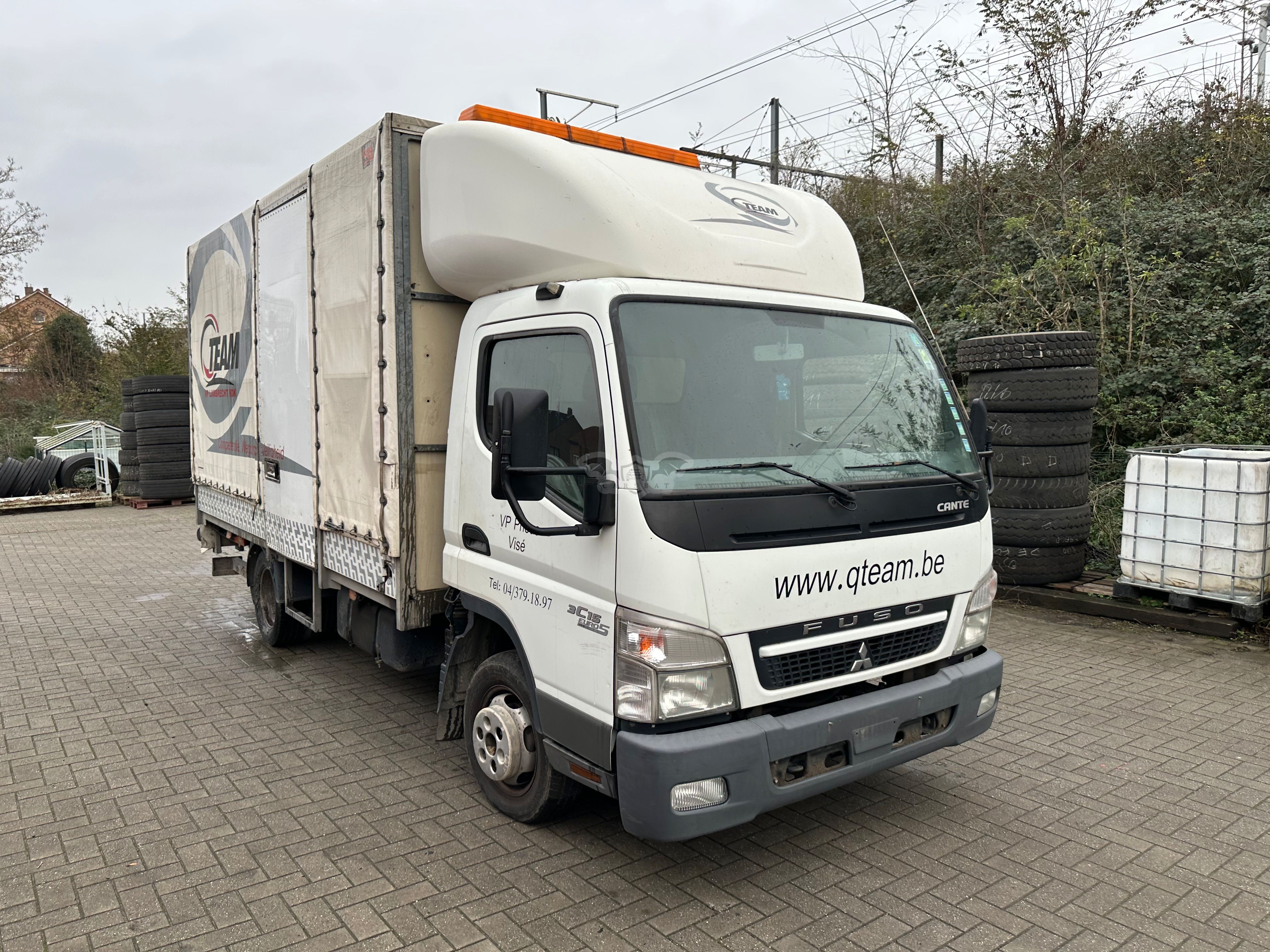 Mitsubishi Fuso Canter 3.0 2011