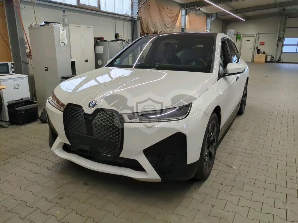 BMW iX 50 2022