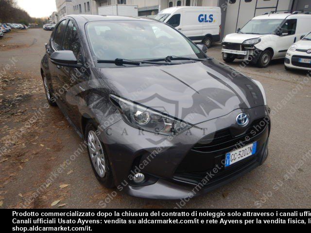 Toyota Yaris Business 2021
