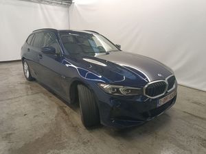 BMW 3 Series Touring 320e Business Design 2023