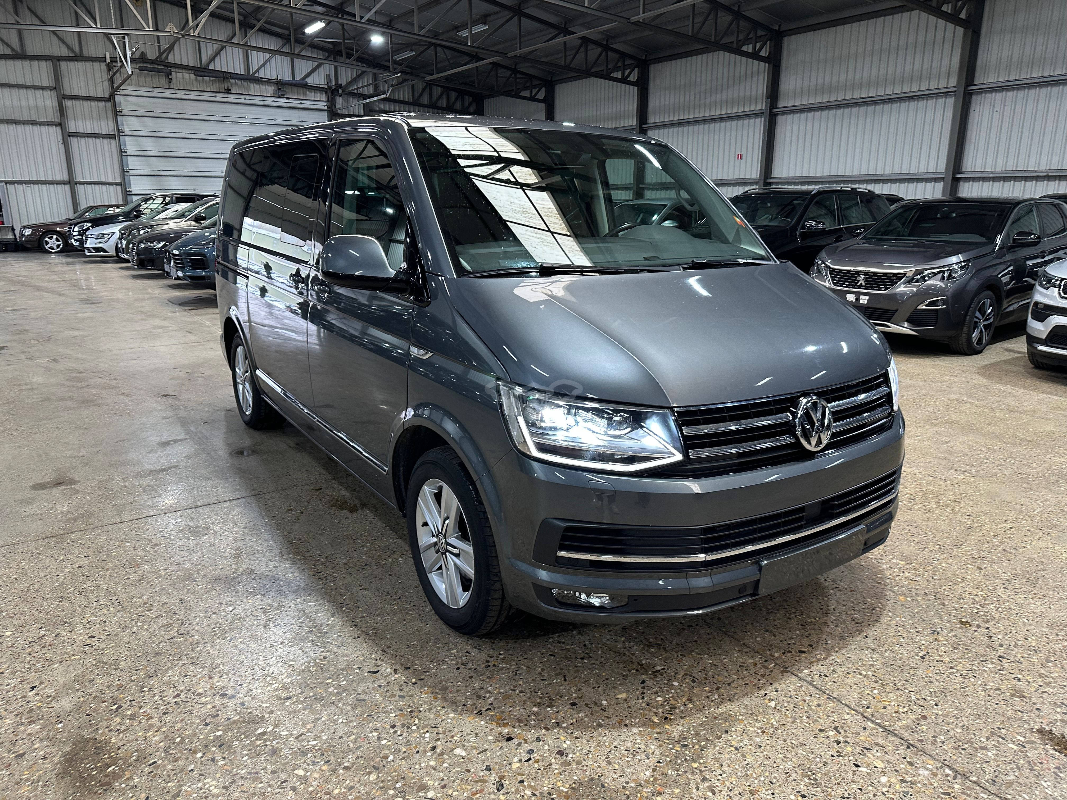 Volkswagen Multivan 2.0 TDI Highline 2020