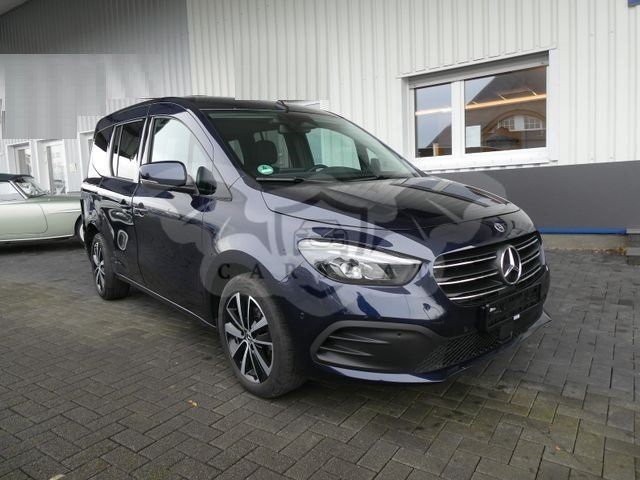 Mercedes-Benz T 180d 2024