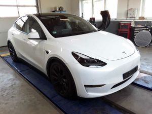 Tesla Model Y Long Range 2022
