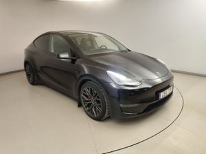 Tesla Model Y Performance 2023