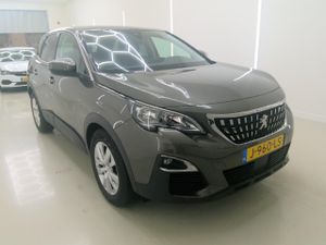 Peugeot 3008 1.2i Executive 2020