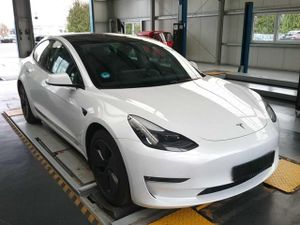Tesla Model 3 Long Range 2022