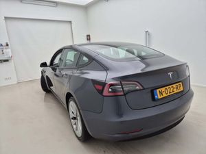 Tesla Model 3 Standard Range Plus 2021