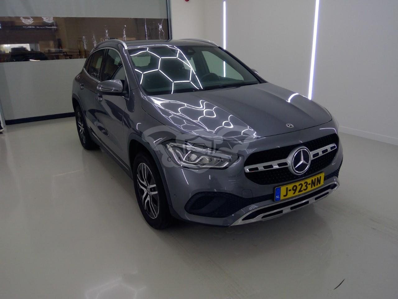 Mercedes-Benz GLA 200 Business Solution 2020
