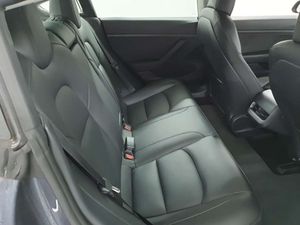 Tesla Model 3 Standard Range Plus 2020