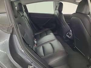 Tesla Model 3 Standard Range Plus 2020