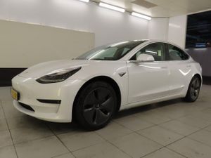 Tesla Model 3 Standard Range Plus 2020