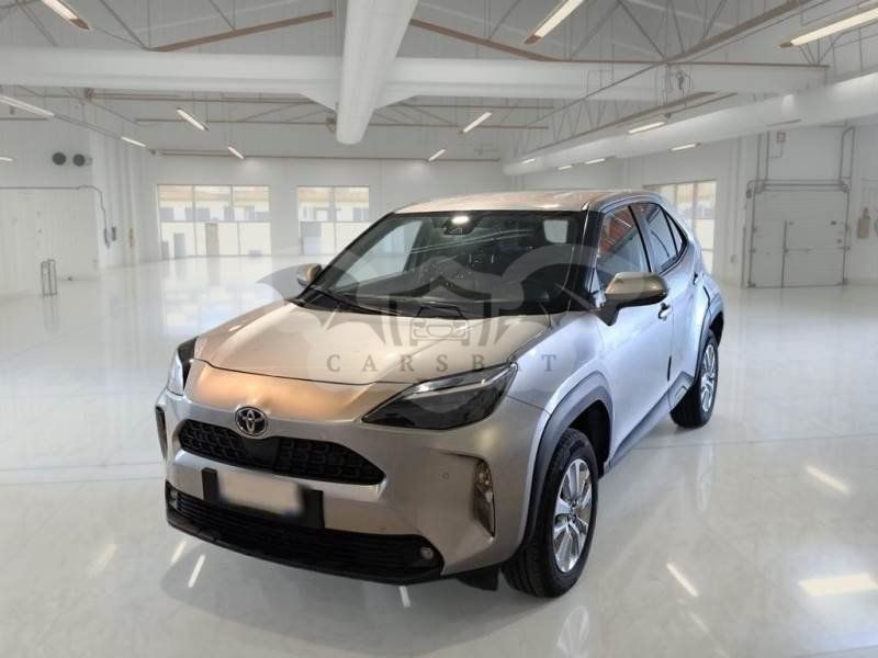 Toyota Yaris Cross Business 2022