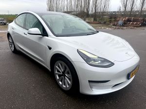 Tesla Model 3 Long Range 75 kWh 2021