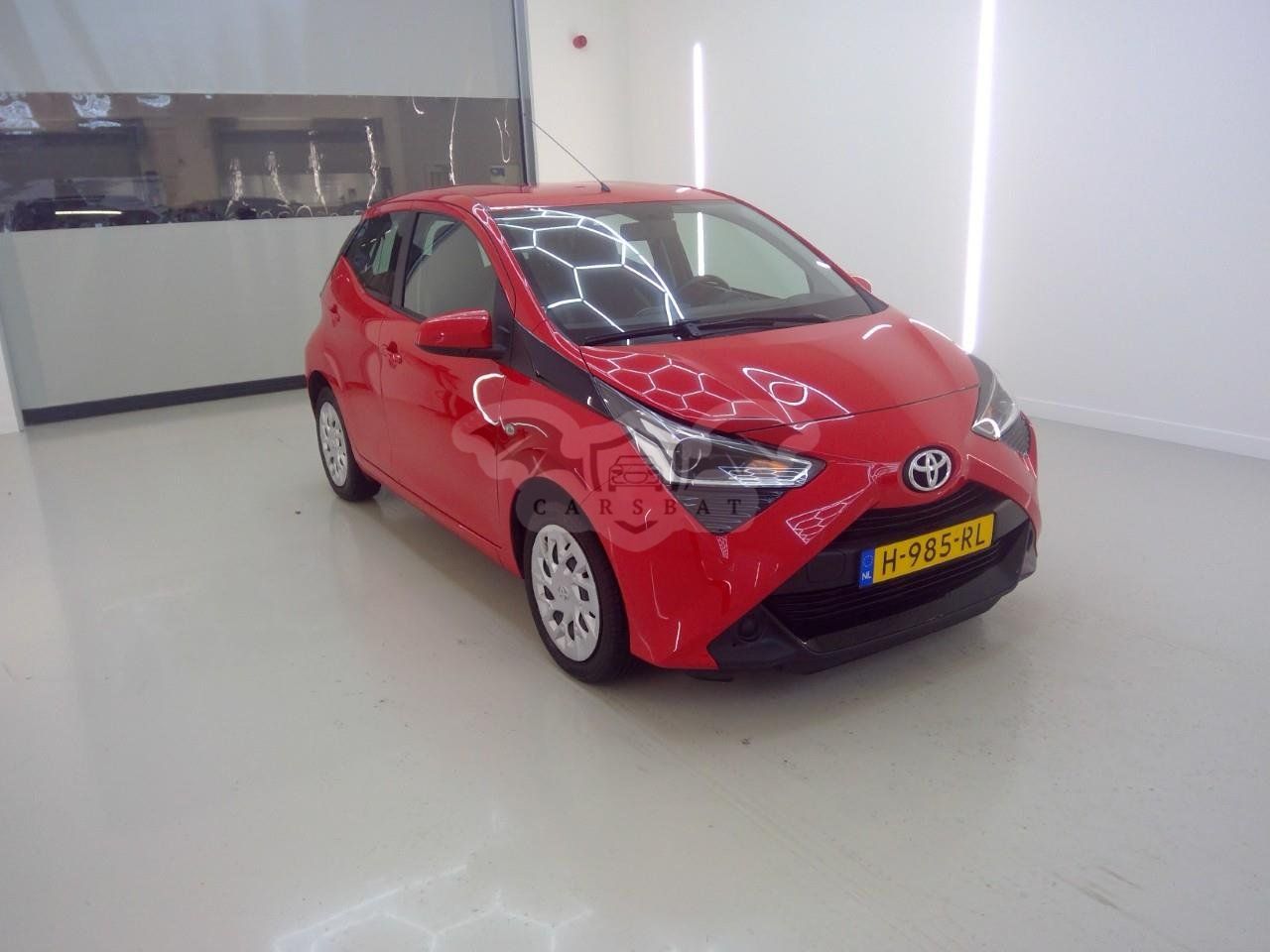 Toyota Aygo 1.0 VVT-i X-Play 2020