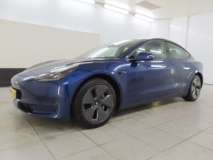 Tesla Model 3 Standard Range Plus 2021