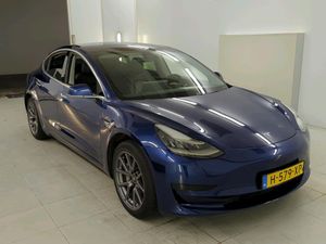 Tesla Model 3 Standard Range Plus 60 kWh 2020