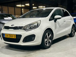 Kia Rio 1.2 CVVT Design 2013