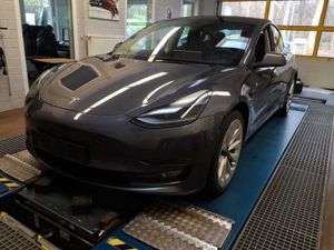 Tesla Model 3 Long Range 2022