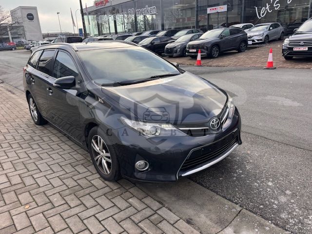 Toyota Auris Touring Sports 1.4 D-4D 2014