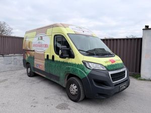 Peugeot Boxer L2H2 2.0 HDI Allure 2018