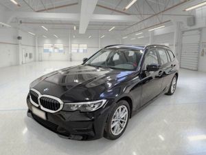 BMW 3 Series Touring 330d Advantage 2021
