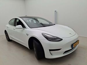Tesla Model 3 Standard Range Plus 60 kWh 2020