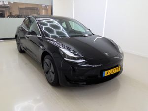 Tesla Model 3 Standard Range Plus 60 kWh 2020
