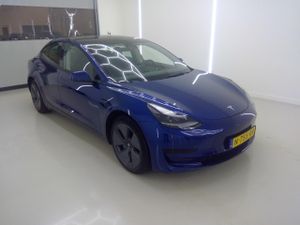 Tesla Model 3 Standard Range Plus 60 kWh 2021