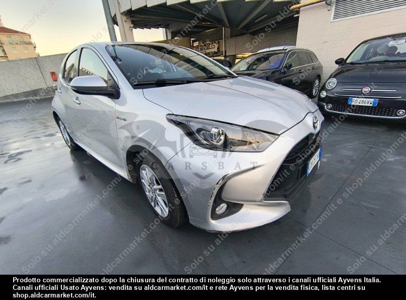 Toyota Yaris Business 2021