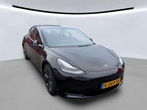 Tesla Model 3 Standard Range Plus 2020