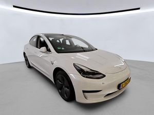 Tesla Model 3 Standard Range Plus 2020