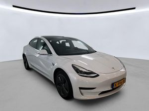 Tesla Model 3 Standard Range Plus 60 kWh 2020