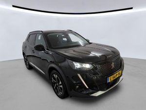 Peugeot 2008 1.2i Allure 2021