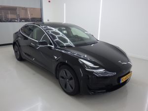 Tesla Model 3 Standard Range Plus 2020