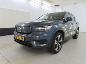 Volvo XC40 Plus 2021