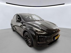 Tesla Model Y Long Range 2024