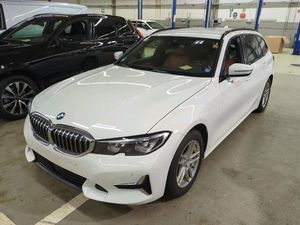BMW 3 Series Touring 318d 2021