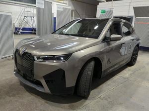 BMW iX 40 2022