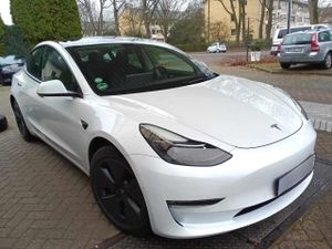 Tesla Model 3 Standard Range 2021